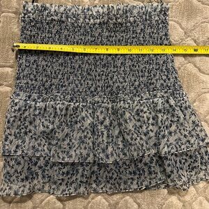 Fiveseventyfive blue and white floral tiered skirt in small